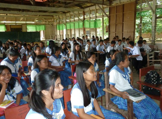 Fund IT training to help young women in Philippines find employment